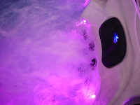 Mawialux 5-persoons buitenspa met balboa en wifi (bomvol opties en 140 massage jets) - keuze uit 3 kuip kleuren - afbeelding 106 van  207