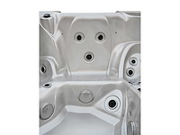 Mawialux 5-persoons buitenspa met balboa en wifi (bomvol opties en 83 massage jets) - keuze uit 3 kuip kleuren - afbeelding 2 van  171