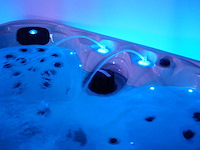 Mawialux 5-persoons buitenspa met balboa en wifi (bomvol opties en 83 massage jets) - keuze uit 3 kuip kleuren - afbeelding 33 van  171