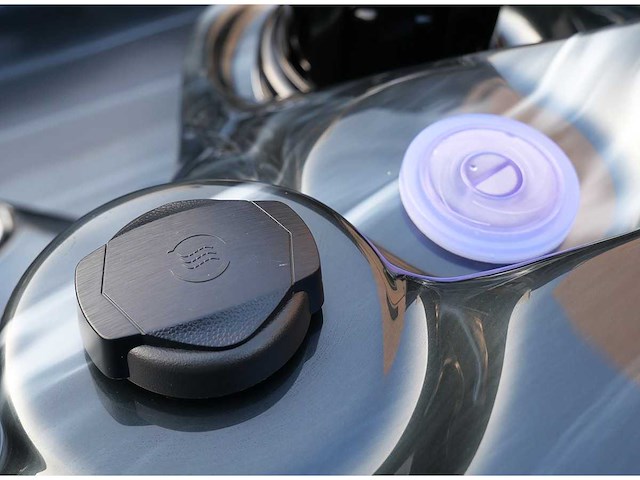 Mawialux 5-persoons buitenspa met balboa en wifi (bomvol opties en 83 massage jets) - keuze uit 3 kuip kleuren - afbeelding 103 van  171