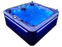 Mawialux 5-persoons buitenspa met balboa en wifi (bomvol opties en 83 massage jets) - keuze uit 3 kuip kleuren - afbeelding 151 van  171