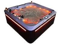 Mawialux 5-persoons buitenspa met balboa en wifi (bomvol opties en 83 massage jets) - keuze uit 3 kuip kleuren - afbeelding 141 van  145