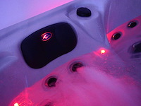 Mawialux 5-persoons buitenspa met balboa en wifi en 83 massage jets - grijze kuipkleur - afbeelding 57 van  130