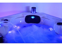Mawialux 5-persoons buitenspa met balboa en wifi en 83 massage jets - witte kuip - afbeelding 60 van  129