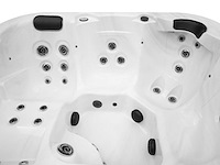 Mawialux 5-persoons buitenspa met bluetooth - witte binnenkuip - afbeelding 8 van  12