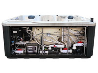 Mawialux 6-persoons buitenspa met balboa en wifi (bomvol opties en 121 massage jets) - keuze uit 3 kuip kleuren - afbeelding 47 van  131