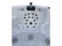 Mawialux 6-persoons buitenspa met balboa en wifi (bomvol opties en 121 massage jets) - keuze uit 3 kuip kleuren - afbeelding 73 van  131