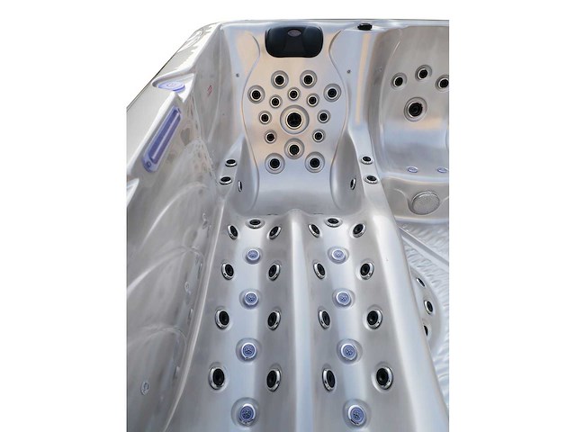 Mawialux 6-persoons buitenspa met balboa en wifi (bomvol opties en 121 massage jets) - keuze uit 3 kuip kleuren - afbeelding 12 van  81