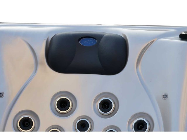 Mawialux 6-persoons buitenspa met balboa en wifi (bomvol opties en 121 massage jets) - keuze uit 3 kuip kleuren - afbeelding 23 van  81