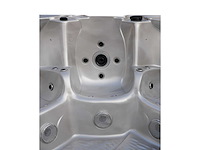 Mawialux 6-persoons buitenspa met balboa en wifi (bomvol opties en 150 massage jets) - keuze uit 3 kuip kleuren - afbeelding 72 van  144