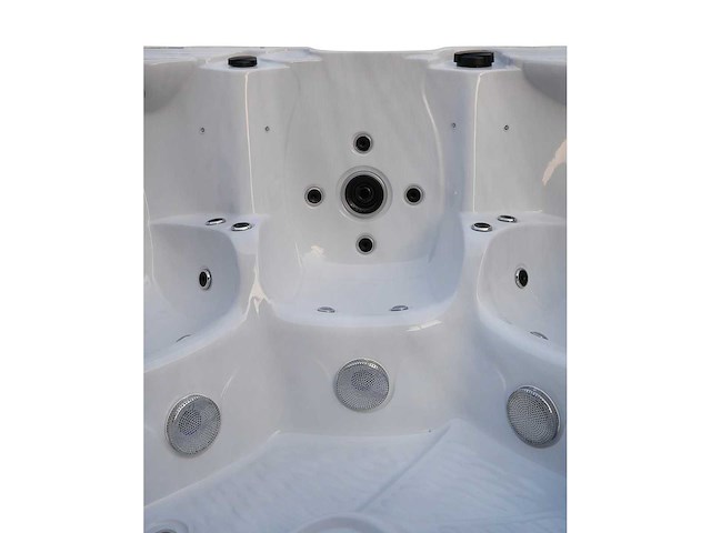 Mawialux 6-persoons buitenspa met balboa en wifi (bomvol opties en 150 massage jets) - keuze uit 3 kuip kleuren - afbeelding 94 van  144