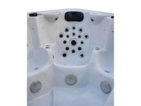 Mawialux 6-persoons buitenspa met balboa en wifi (bomvol opties en 150 massage jets) - keuze uit 3 kuip kleuren - afbeelding 95 van  144