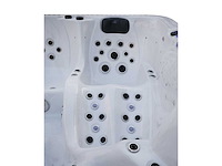 Mawialux 6-persoons buitenspa met balboa en wifi (bomvol opties en 150 massage jets) - keuze uit 3 kuip kleuren - afbeelding 96 van  144