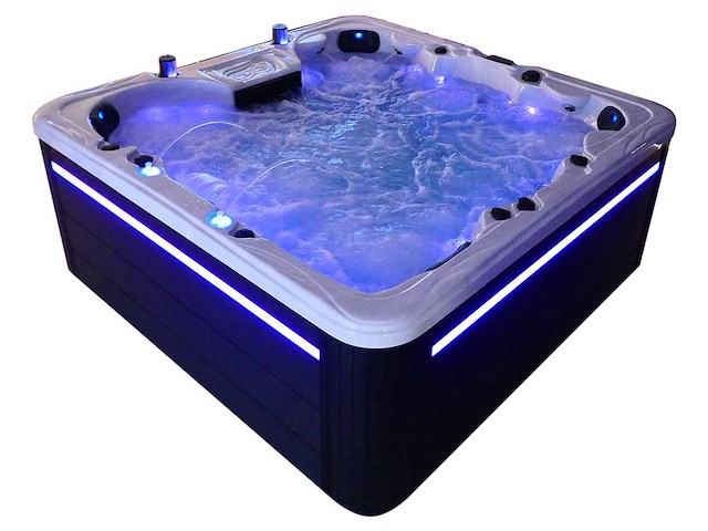 Mawialux 6-persoons buitenspa met balboa en wifi (bomvol opties en 150 massage jets) - zwarte binnenkuip - afbeelding 47 van  67