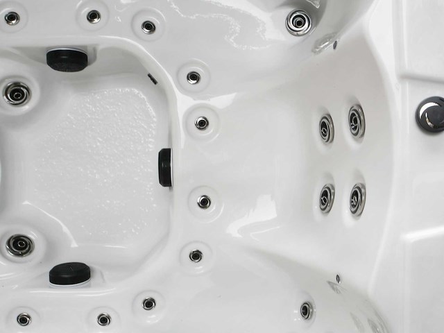 Mawialux 6-persoons buitenspa met bluetooth - witte binnenkuip - afbeelding 3 van  13