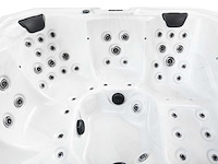 Mawialux 6-persoons buitenspa met bluetooth - witte binnenkuip - afbeelding 10 van  13