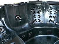 Mawialux 6-persoons buitenspa met bluetooth - zwart - afbeelding 2 van  27