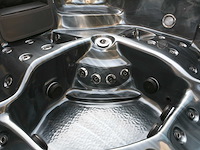 Mawialux 6-persoons buitenspa met bluetooth - zwart - afbeelding 23 van  27