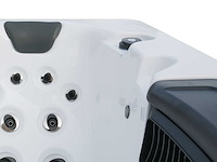 Mawialux 6-persoons buitenspa met bluetooth - afbeelding 7 van  8