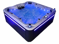 Mawialux 7-persoons buitenspa met balboa en wifi (bomvol opties en 100 massage jets) - grijze binnenkuip - afbeelding 79 van  115
