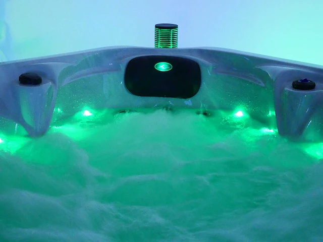 Mawialux 7-persoons buitenspa met balboa en wifi (bomvol opties en 100 massage jets) - grijze binnenkuip - afbeelding 108 van  115