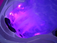 Mawialux 7-persoons buitenspa met balboa en wifi (bomvol opties en 100 massage jets) - keuze uit 2 kuip kleuren - afbeelding 10 van  74