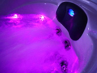 Mawialux 7-persoons buitenspa met balboa en wifi (bomvol opties en 100 massage jets) - keuze uit 2 kuip kleuren - afbeelding 11 van  74