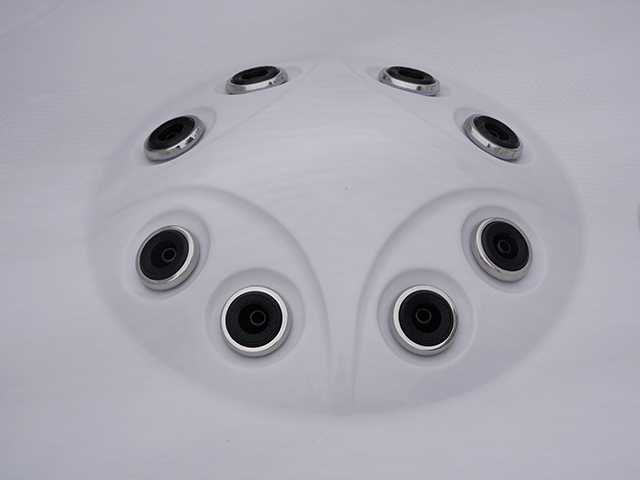 Mawialux 7-persoons buitenspa met balboa en wifi (bomvol opties en 100 massage jets) - keuze uit 3 kuip kleuren - afbeelding 57 van  157