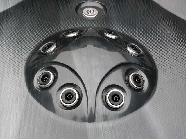 Mawialux 7-persoons buitenspa met balboa en wifi (bomvol opties en 100 massage jets) - keuze uit 3 kuip kleuren - afbeelding 94 van  157