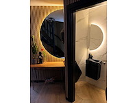 Mawialux decoratieve halve maan led spiegel in 180 of 200cm (zonder rand of mat zwart/goud rand) - afbeelding 6 van  19