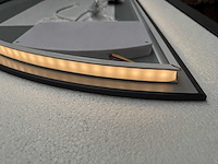 Mawialux decoratieve halve maan led spiegel in 180 of 200cm (zonder rand of mat zwart/goud rand) - afbeelding 2 van  20