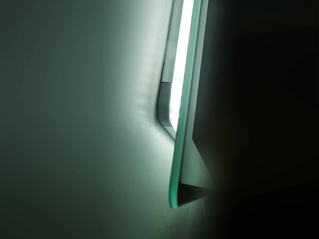 Mawialux design led spiegel met beweging sensor (80/100/120cm breedte keuze) - afbeelding 8 van  11