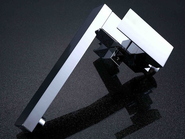 Mawialux vrijstaande badkraan (2 kleuren mogelijk) - afbeelding 10 van  14