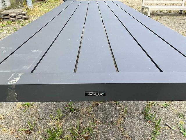 Max & luuk - garden table - afbeelding 4 van  5