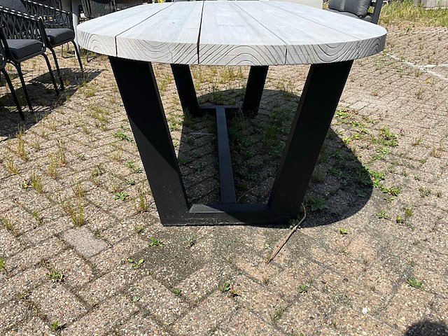 Max & luuk - garden table - afbeelding 3 van  5