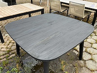 Max & luuk - tuintafel - afbeelding 1 van  7