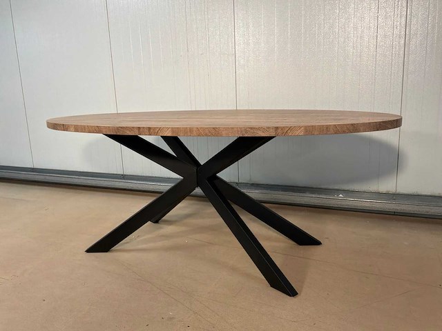 Max ovale eetkamertafel - afbeelding 6 van  11
