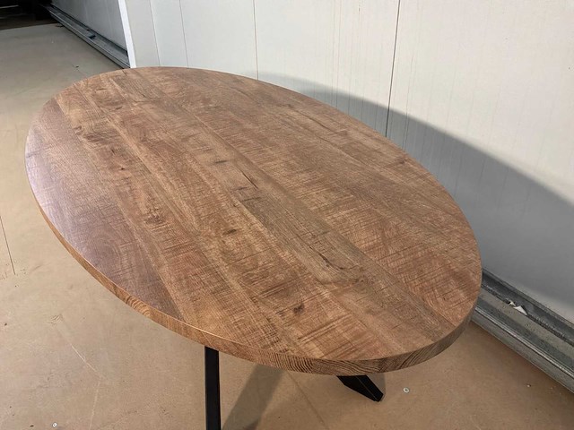 Max ovale eetkamertafel - afbeelding 9 van  11