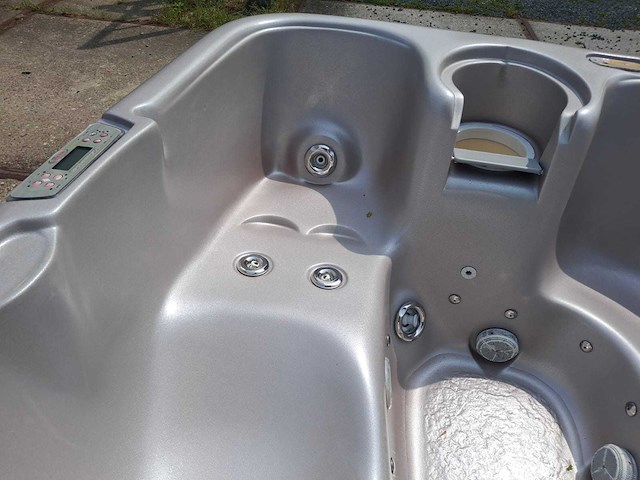 Max spa jacuzzi en buitenspa - afbeelding 4 van  32