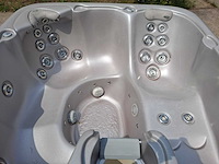 Max spa jacuzzi en buitenspa - afbeelding 9 van  32