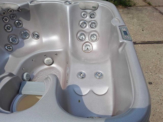 Max spa jacuzzi en buitenspa - afbeelding 10 van  32