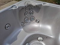 Max spa jacuzzi en buitenspa - afbeelding 13 van  32