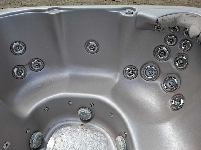 Max spa jacuzzi en buitenspa - afbeelding 16 van  32