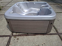Max spa jacuzzi en buitenspa - afbeelding 17 van  32