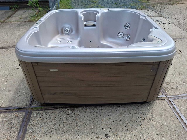 Max spa jacuzzi en buitenspa - afbeelding 20 van  32