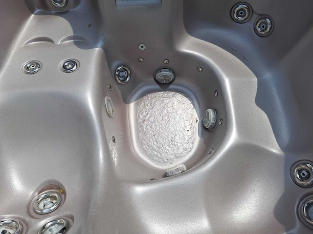 Max spa jacuzzi en buitenspa - afbeelding 31 van  32