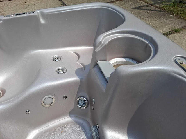 Max spa jacuzzi en buitenspa - afbeelding 10 van  32