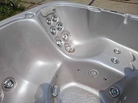 Max spa jacuzzi en buitenspa - afbeelding 12 van  32