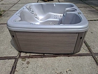 Max spa jacuzzi en buitenspa - afbeelding 19 van  32