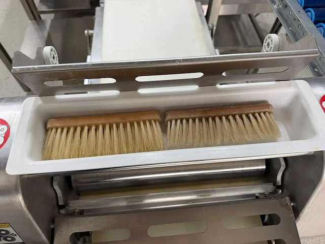 Maxima - 2022 - mflds380 - deeguitrolmachine - afbeelding 4 van  13